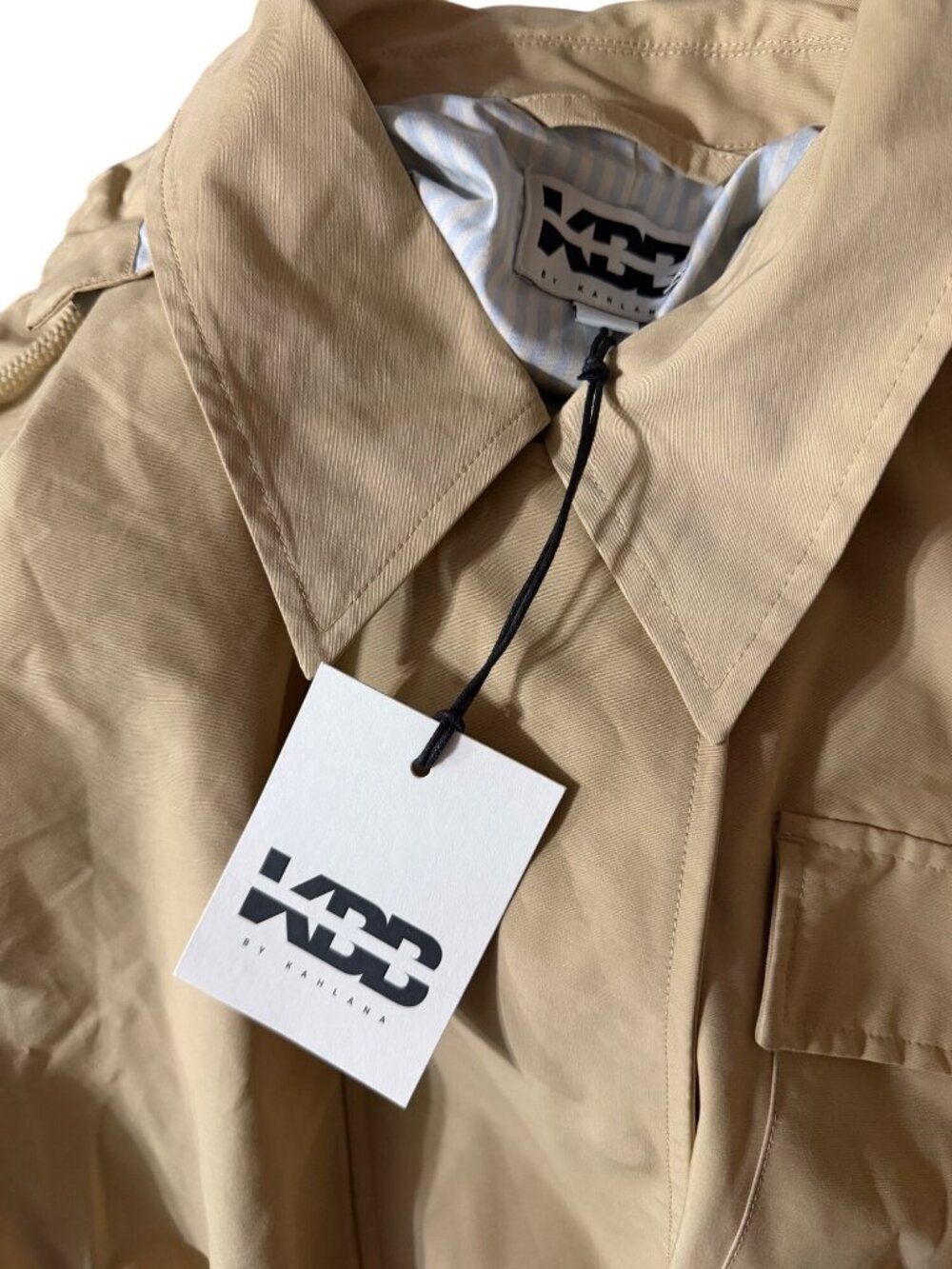 KBB By Kahlana Beige Hooded Utility Jacket XXL Drawstring Waist NWT - Picture 6 of 6